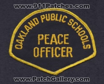 Oakland Public Schools Peace Officer (California)
Thanks to Paul Howard for this scan.
Keywords: police