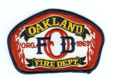 Oakland Fire Dept
Thanks to PaulsFirePatches.com for this scan.
Keywords: california department