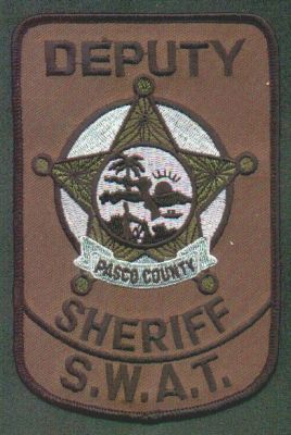 Pasco County Sheriff Deputy S.W.A.T.
Thanks to EmblemAndPatchSales.com for this scan.
Keywords: florida swat