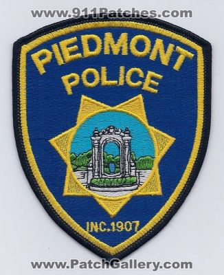 Piedmont Police Department (California)
Thanks to PaulsFirePatches.com for this scan.
Keywords: dept.