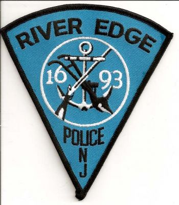 River Edge Police
Thanks to EmblemAndPatchSales.com for this scan.
Keywords: new jersey