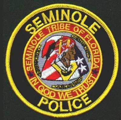Seminole Police
Thanks to EmblemAndPatchSales.com for this scan.
Keywords: florida tribe of