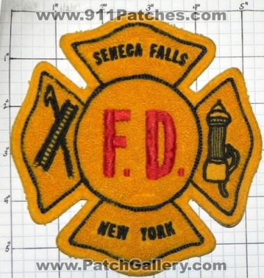 Seneca Falls Fire Department (New York)
Thanks to swmpside for this picture.
Keywords: dept. f.d.