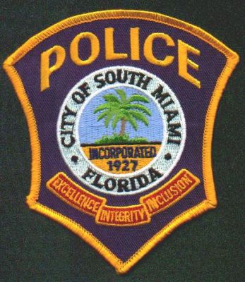 South Miami Police
Thanks to EmblemAndPatchSales.com for this scan.
Keywords: florida city of