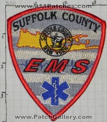 Suffolk County EMS (New York)
Thanks to swmpside for this picture.
Keywords: emergency medical services