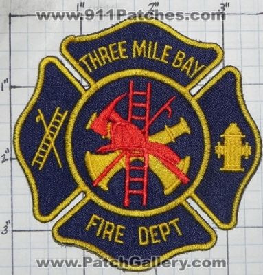 Three Mile Bay Fire Department (New York)
Thanks to swmpside for this picture.
Keywords: dept. 3