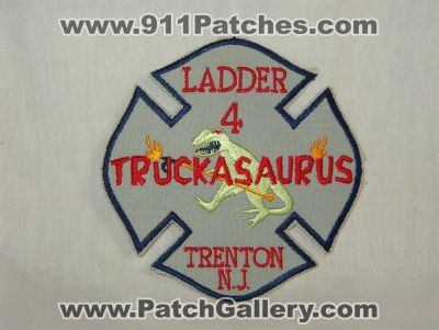 Trenton Fire Department Ladder 4 (New Jersey)
Thanks to Walts Patches for this picture.
Keywords: dept. n.j.