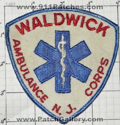 Waldwick Ambulance Corps (New Jersey)
Thanks to swmpside for this picture.
Keywords: ems
