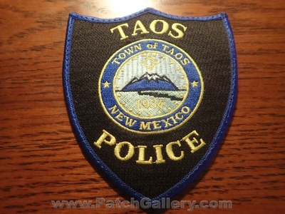 Taos Police Department Patch (New Mexico)
Thanks to Jeremiah Herderich for the picture.
Keywords: town of dept. 1934