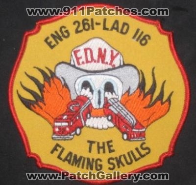 FDNY Fire Engine 261 Ladder 116 (New York)
Thanks to derek141 for this picture.
Keywords: department