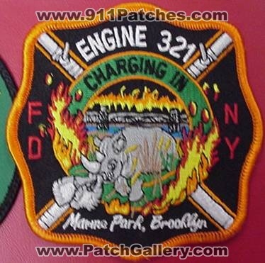 FDNY Fire Engine 321 (New York)
Thanks to HDEAN for this picture.
Keywords: department