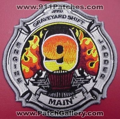 Jacksonville Fire Station 9 (Florida)
Thanks to HDEAN for this picture.
Keywords: jfrd rescue department