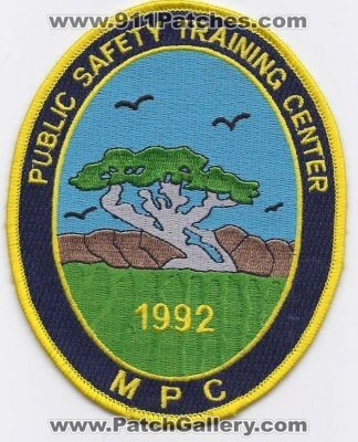 Monterey Peninsula College Public Safety Training Center Fire Police Sheriff (California)
Thanks to PaulsFirePatches.com for this scan.
Keywords: dps