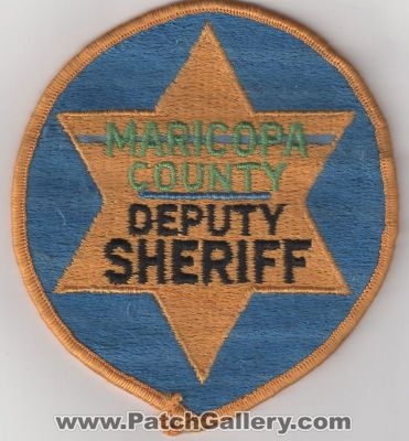 Maricopa County Sheriff's Office Deputy Sheriff (Arizona)
Thanks to dowelljr1167 for this scan.
Keywords: MCSO sheriffs department dept.