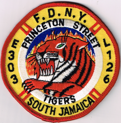 FDNY Engine 303/Ladder 126 Patch (New York)
Thanks to Ronnie5411 for this scan.
