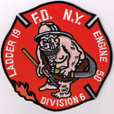 FDNY Engine 50 Ladder 19 Division 6 Patch (New York)
Thanks to Ronnie5411 for this scan.
