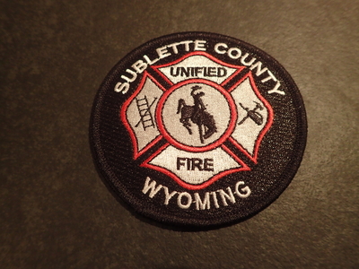 Sublette County Unified Fire District Pinedale Patch (Wyoming)
Thanks to Jeremiah Herderich for this picture.
Keywords: co. dist. department dept.
