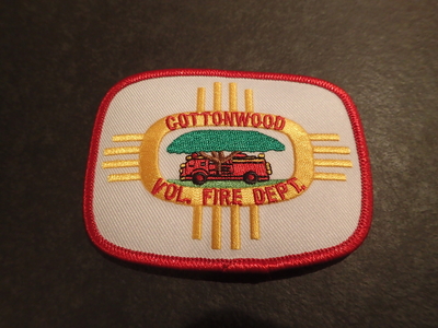 Cottonwood Volunteer Fire Department Patch (New Mexico)
Thanks to Jeremiah Herderich for this picture.
Keywords: vol. dept.